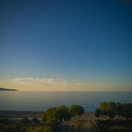Odos Oneiron Bay Hotel